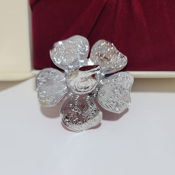 RARE Swarovski Fuchsia Pink Daisy - Picture 3 of 3